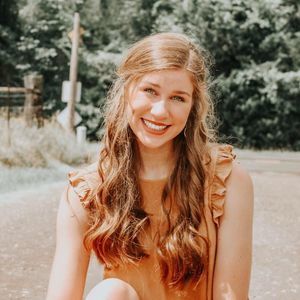 Meet your Posher, Madelynn